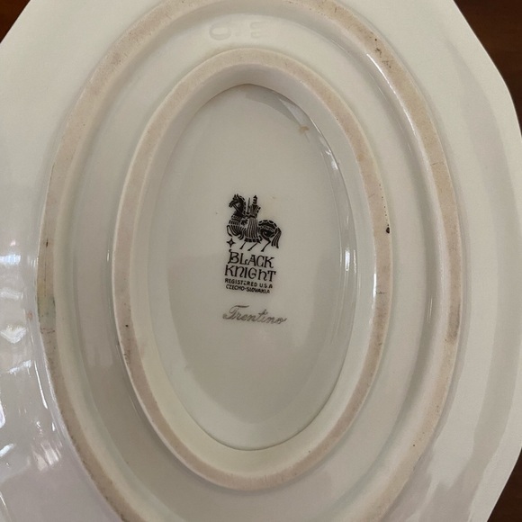 Vintage Czechoslovakian Handled Gravy Boat With Under Tray - Picture 5 of 7